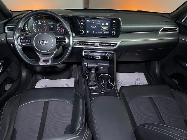 Kia K5 2021