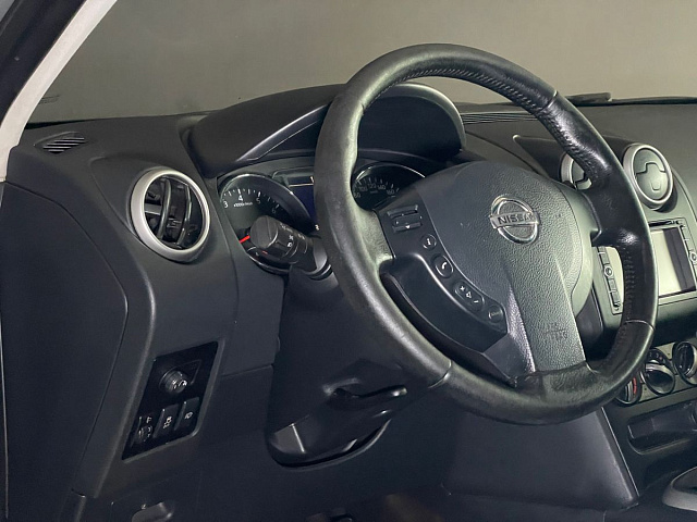 Nissan Qashqai 2011