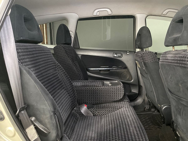 Honda Stream 2003